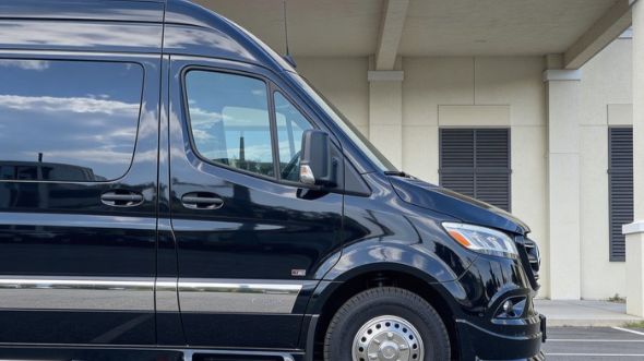 12 passenger sprinter van anaheim
