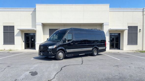 anaheim 15 passenger sprinter van