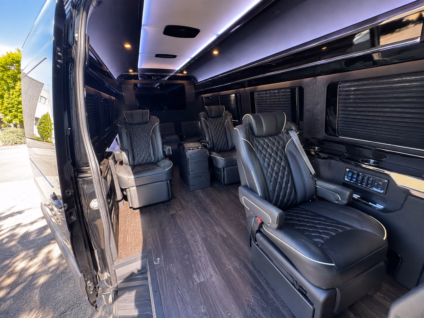 10 passenger sprinter van inside