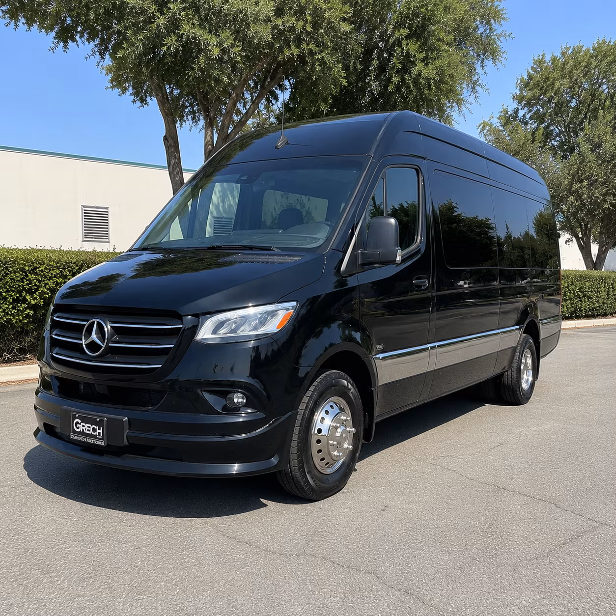 anaheim 18 passenger sprinter van